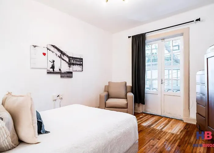 Hermosa Casa Remodelada Con Terraza Privada Casa de férias