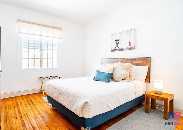 Hermosa Casa Remodelada Con Terraza Privada *