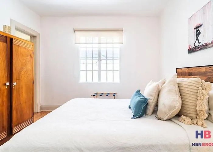 Hermosa Casa Remodelada Con Terraza Privada Casa de férias *