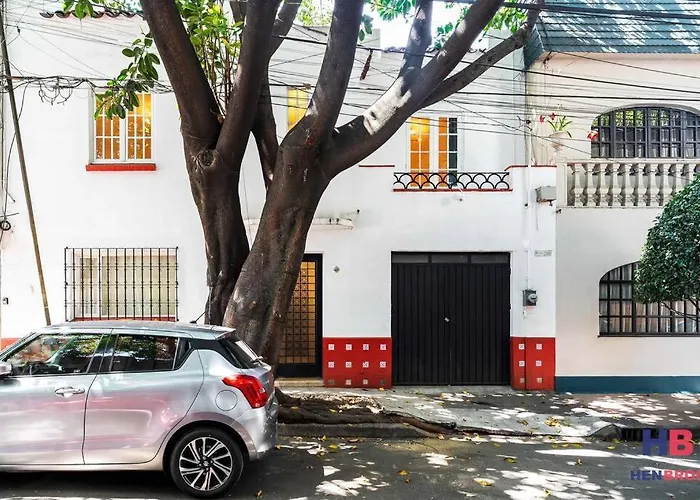 Hermosa Casa Remodelada Con Terraza Privada Cidade do México