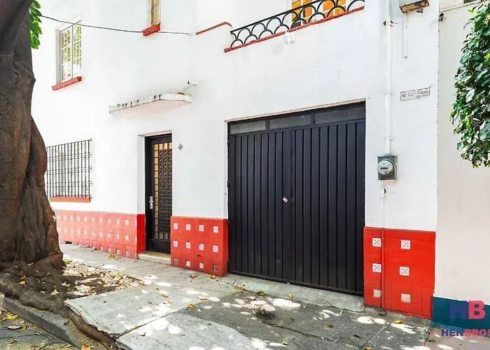 Hermosa Casa Remodelada Con Terraza Privada Casa de férias *